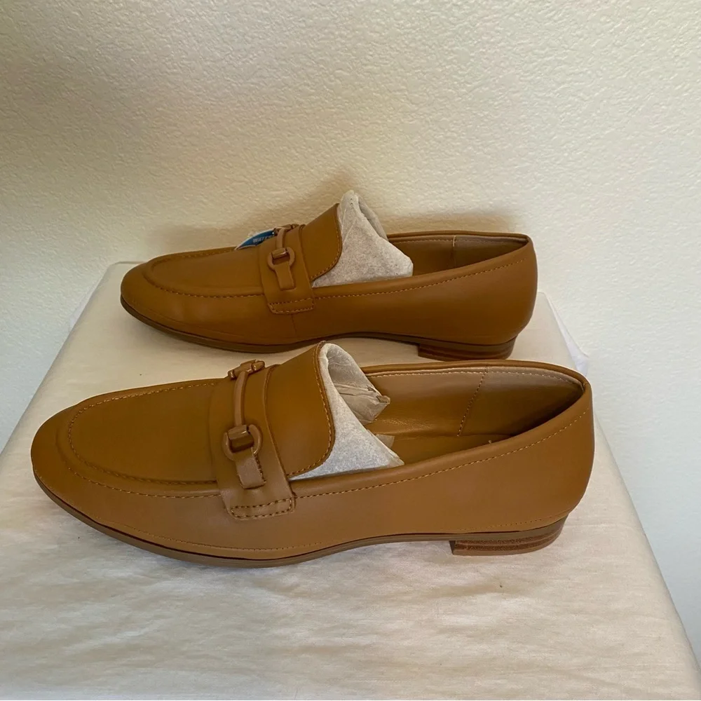 Aqua College Tan Leather Bossy Waterproof Loafers Size 10 NWT - Picture 5 of 9